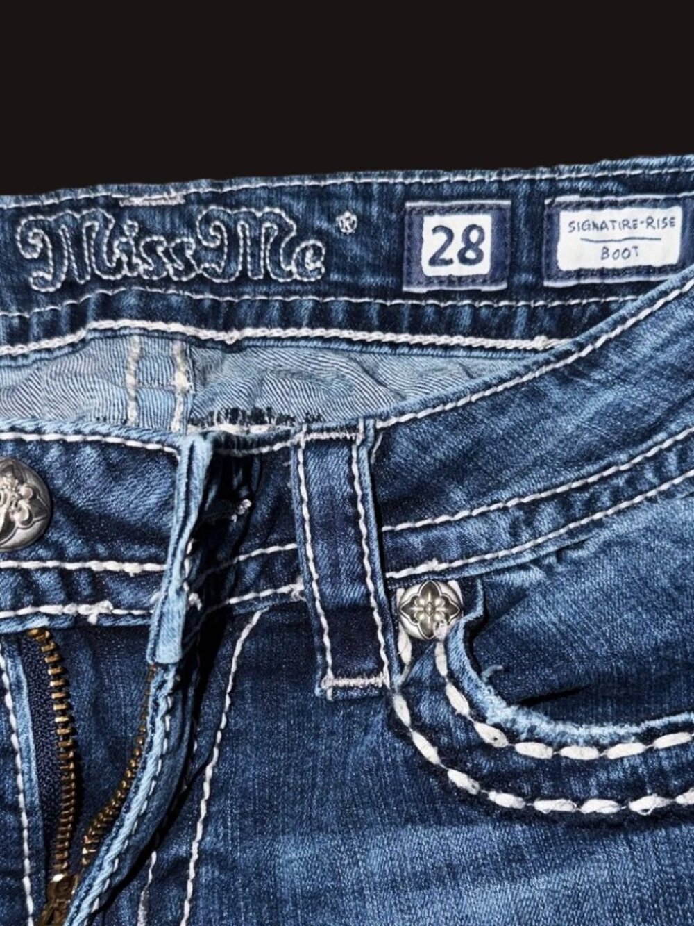 Miss Me  Blue Boot Cut Jeans with Embellished Pocket (Signature Boot) 28 X 32 - Picture 4 of 5